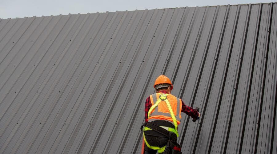 Professional gutter cleaning in Pine Plains, NY